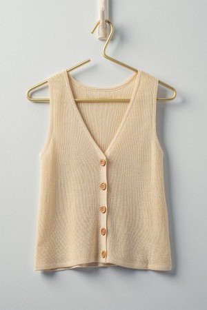 0495-0359<br/>Button-Front Casual Knit Vest for Summer